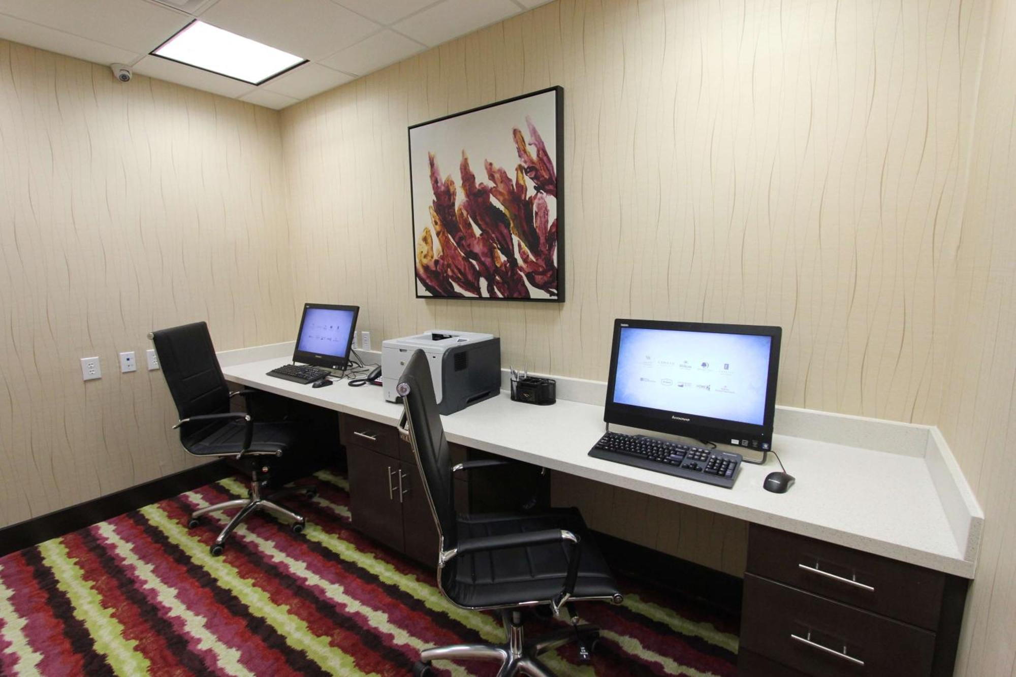 Hampton Inn&Suites Dallas Market Center Buitenkant foto